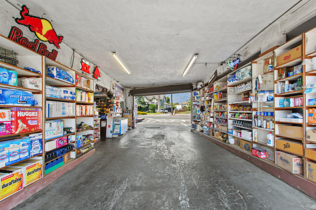 Commercial building and paved parking at Archibald Avenue Rancho Cucamonga